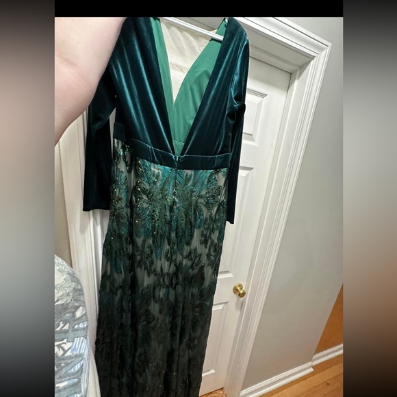 Prom/Pageant Dress - Picture 3 of 4